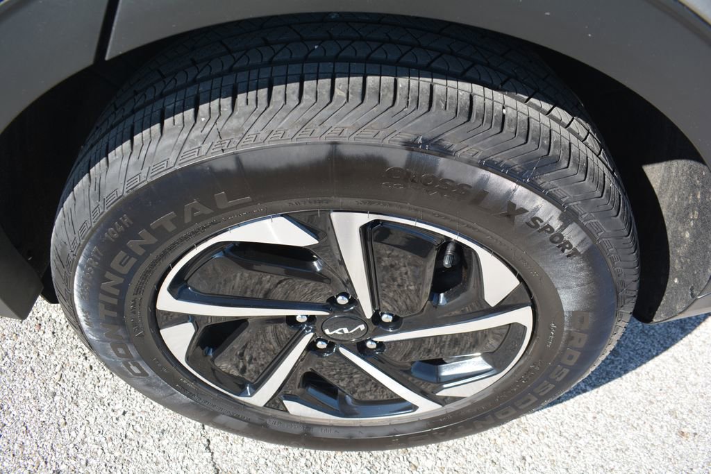 Used 2023 Kia Sportage LX AWD/4WD image 24