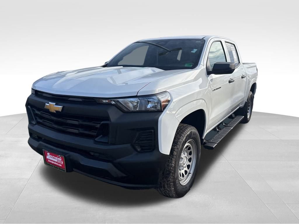 Certified 2024 Chevrolet Colorado W/T image 4