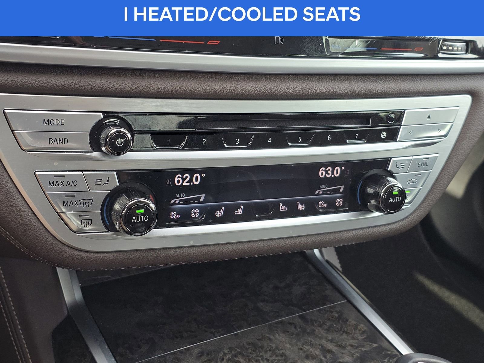 Used 2017 BMW 740i image 24