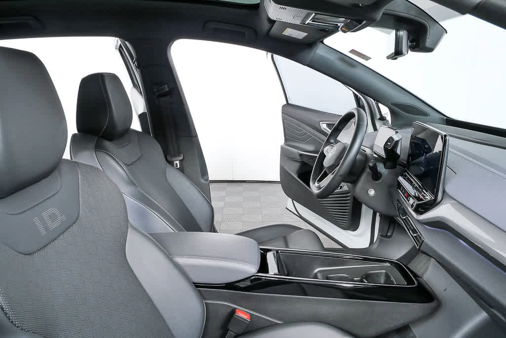 Certified 2023 Volkswagen ID.4 Pro S Plus image 26