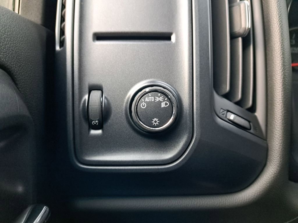 Used 2014 Chevrolet Silverado 1500 W/T image 24