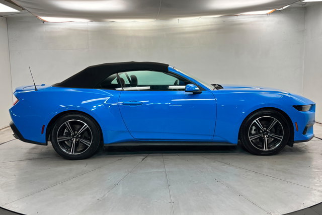 Used 2025 Ford Mustang Premium RWD image 6