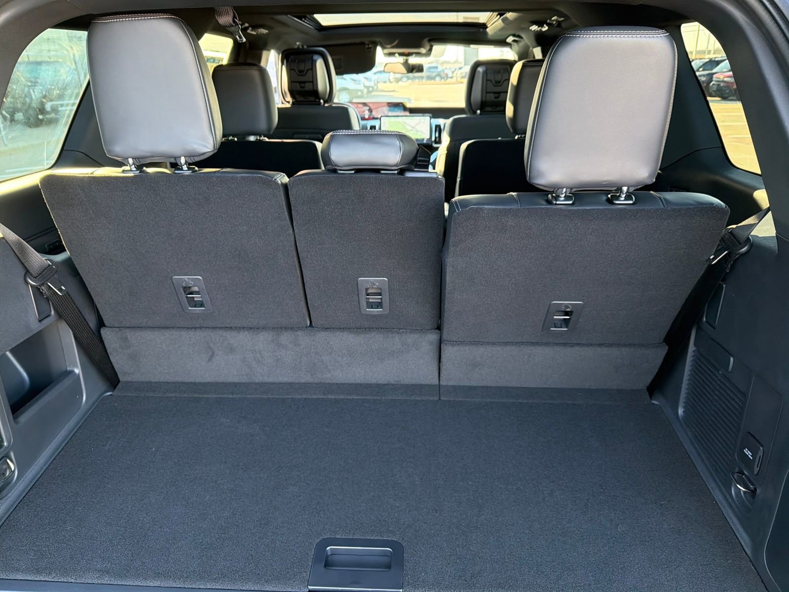 New 2026 Ford Expedition Platinum w/ Stealth Appearance Package image 23