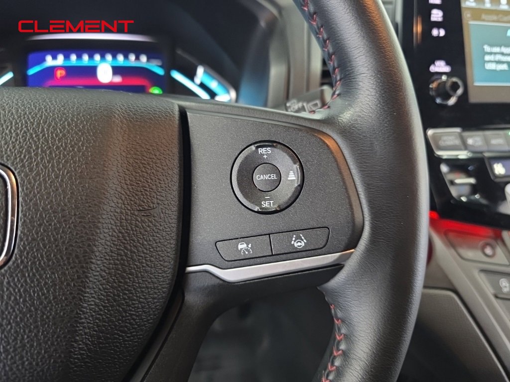Used 2023 Honda Odyssey Sport image 13
