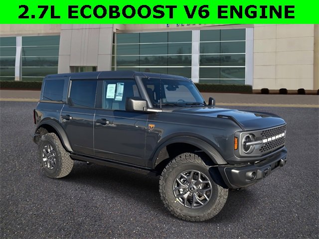 New 2025 Ford Bronco Badlands image 1
