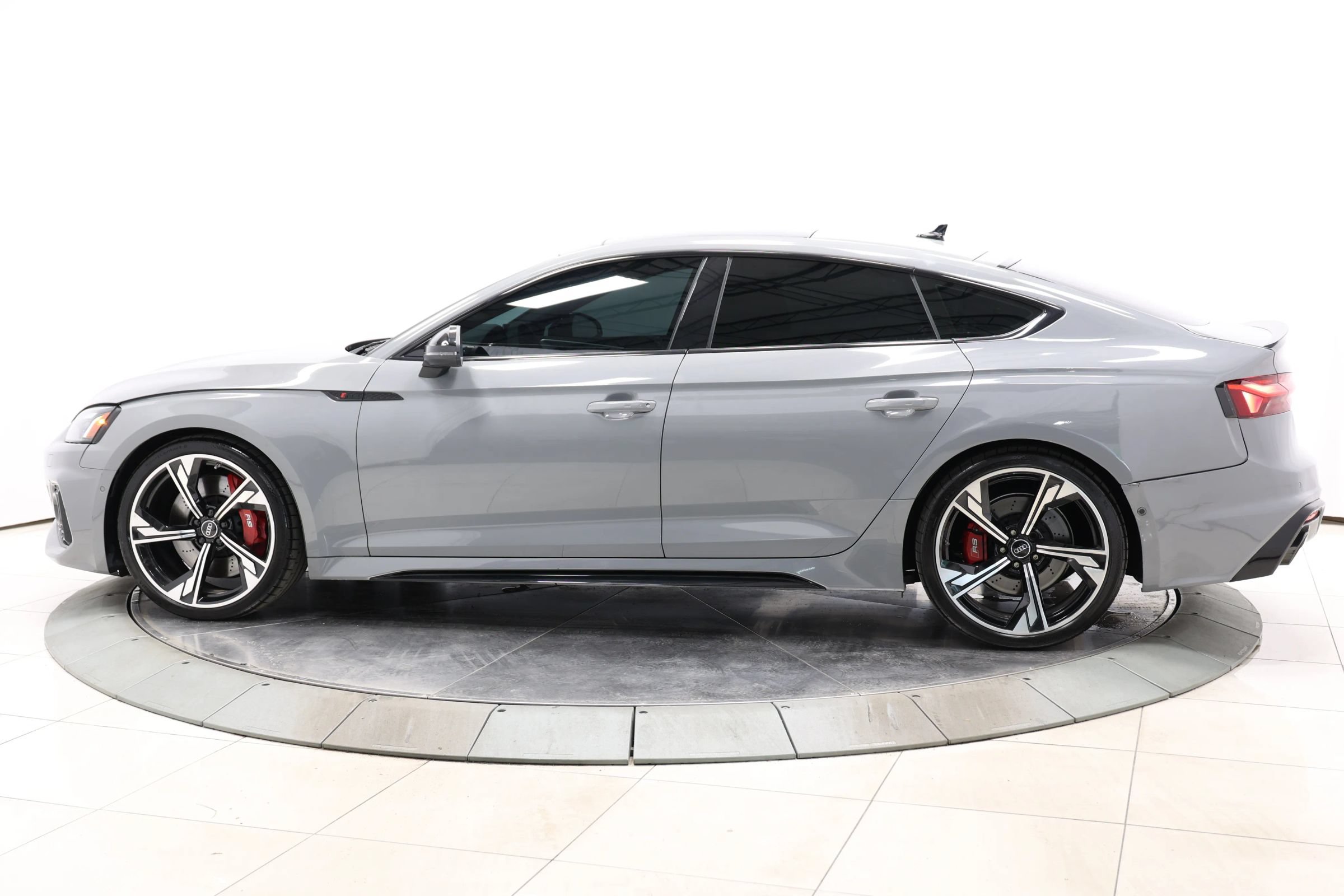 Used 2024 Audi RS 5 Sportback AWD/4WD image 8