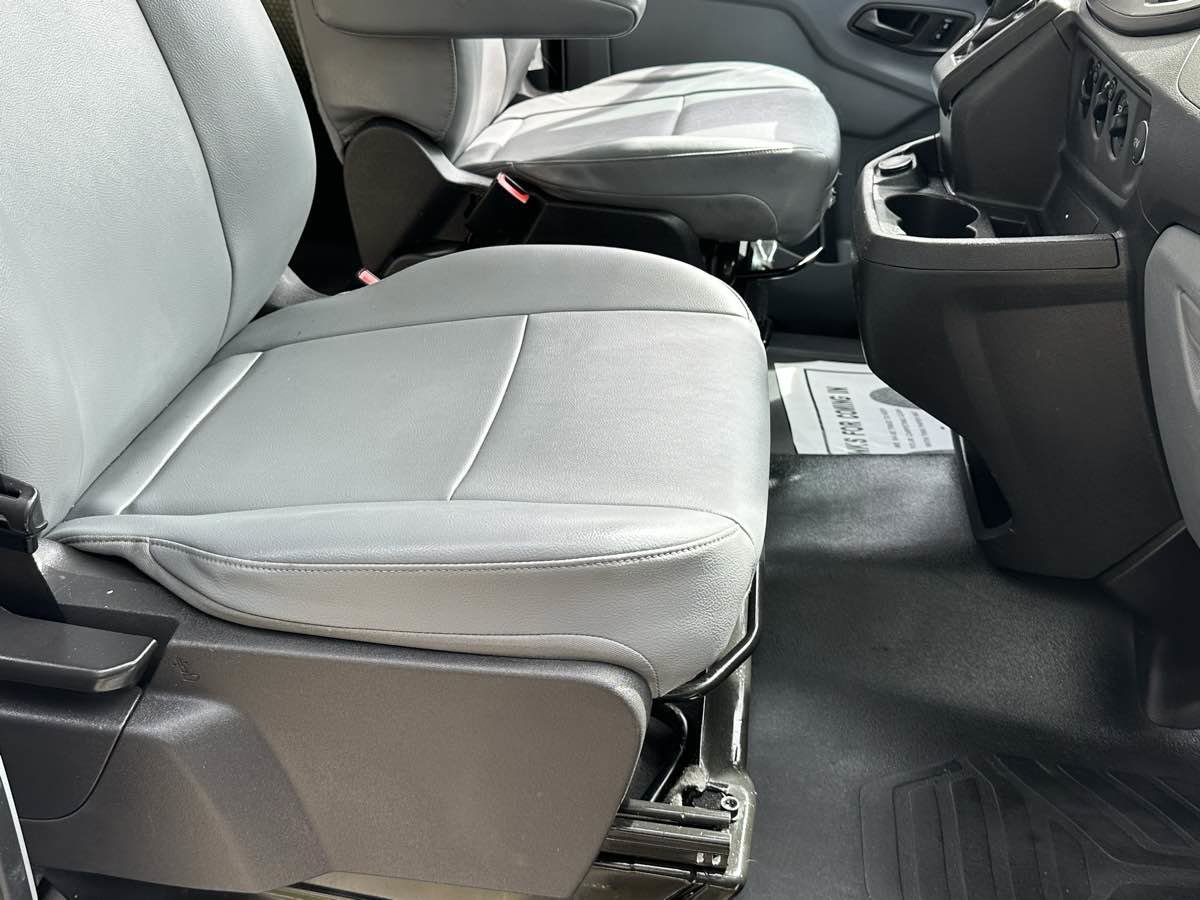 Used 2019 Ford Transit 350 148 Medium Roof image 23