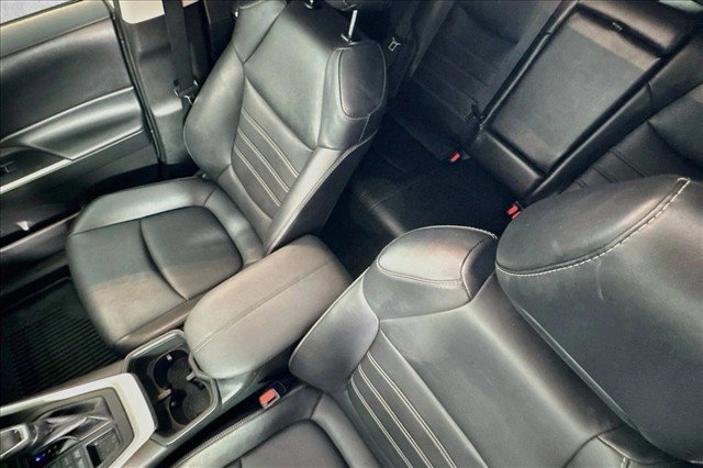 Used 2022 Toyota RAV4 XLE Premium AWD/4WD image 19