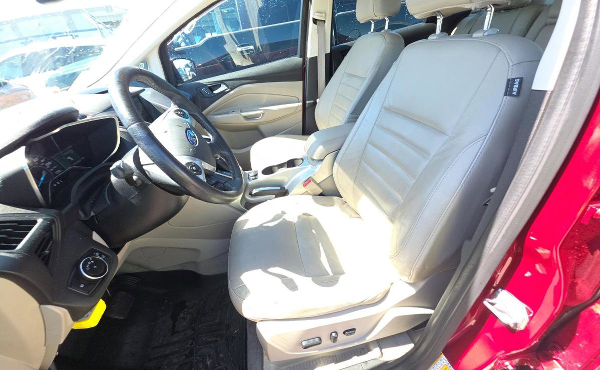 Used 2015 Ford C-MAX Energi SEL w/ Equipment Group 302A image 7