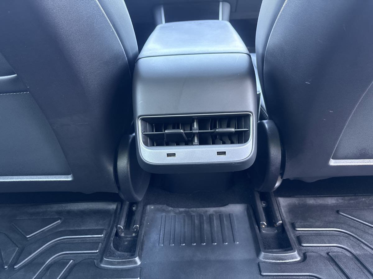 Used 2020 Tesla Model 3 Long Range image 15