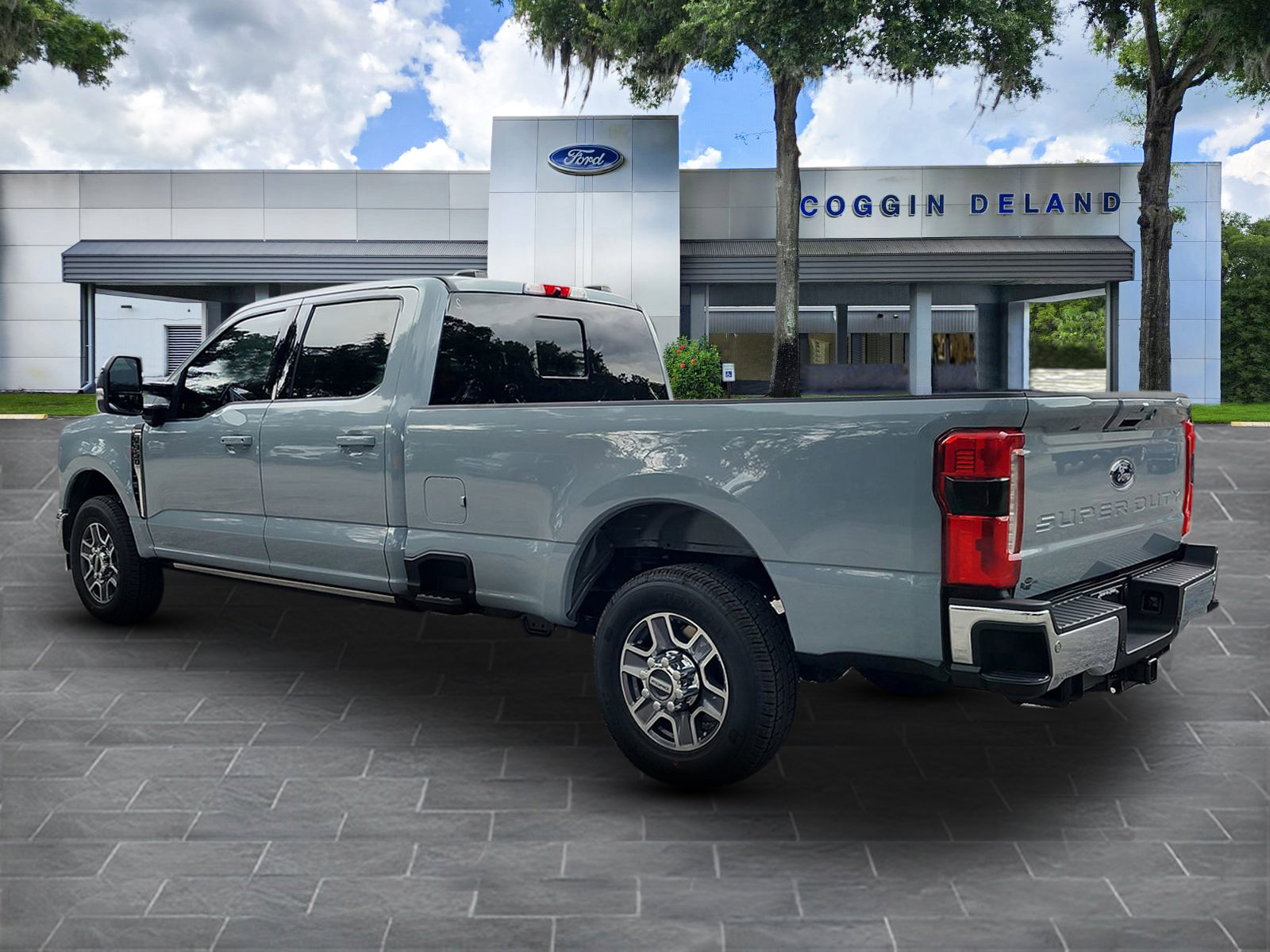 New 2026 Ford F350 Lariat image 3