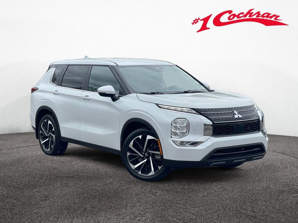 Used 2022 Mitsubishi Outlander ES