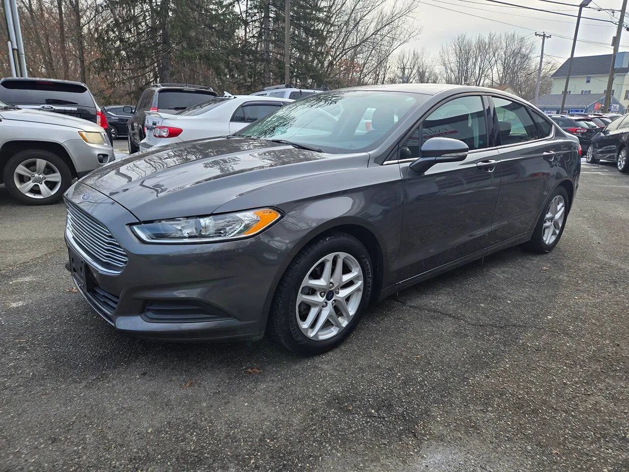 Used 2016 Ford Fusion SE image 33