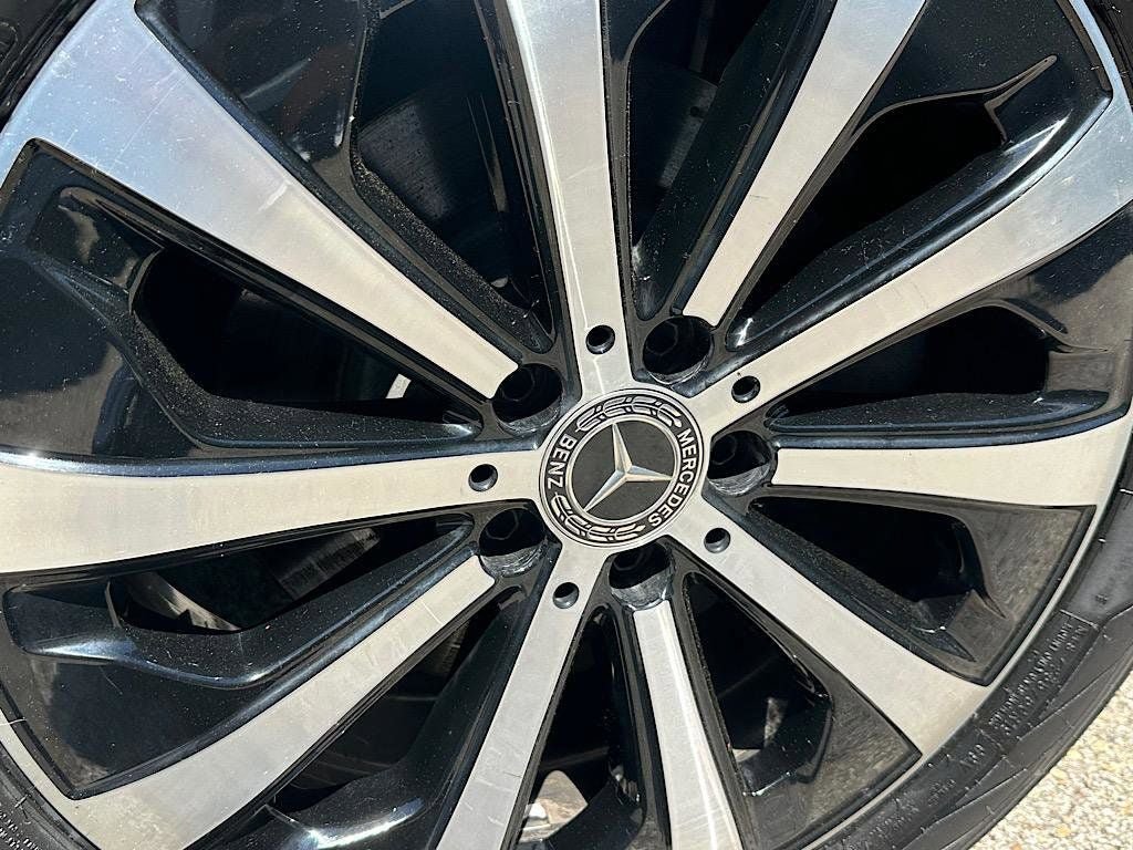 Used 2023 Mercedes-Benz GLB 250 4MATIC image 26