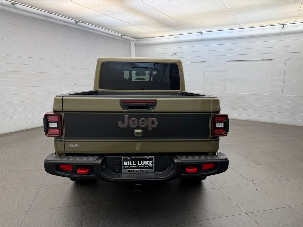 New 2026 Jeep Gladiator Mojave AWD/4WD image 4