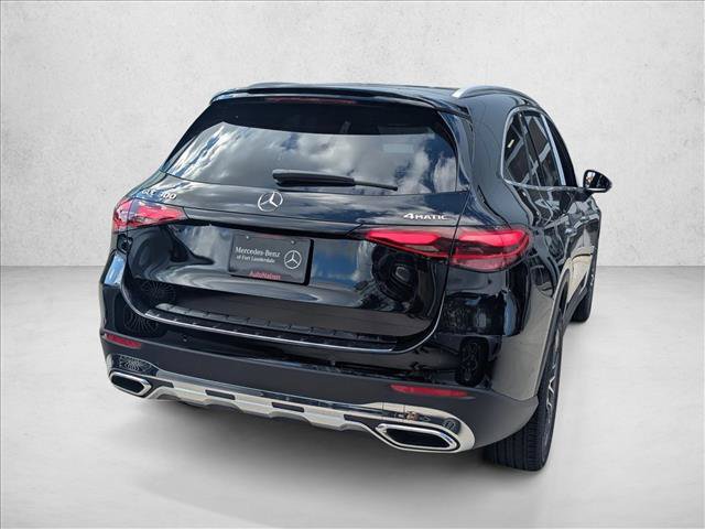 Used 2026 Mercedes-Benz GLC 300 4MATIC image 2
