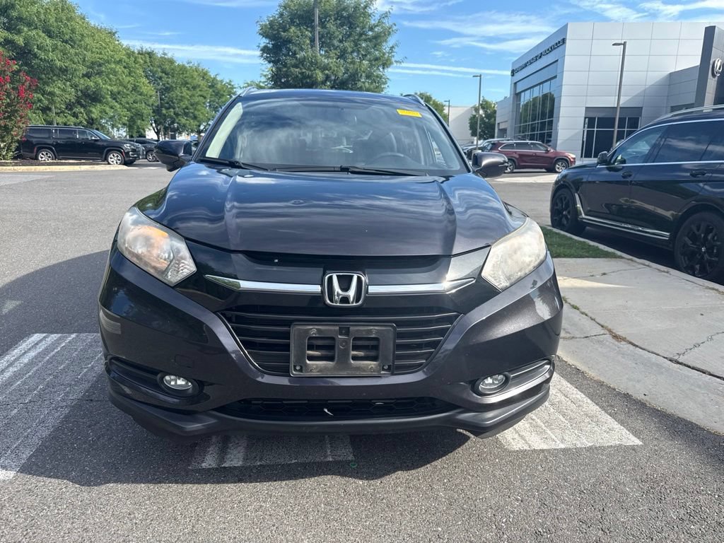 Used 2018 Honda HR-V EX-L image 2