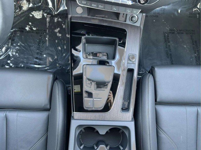Certified 2025 Audi Q5 2.0T Premium Plus w/ Premium Plus Package image 17