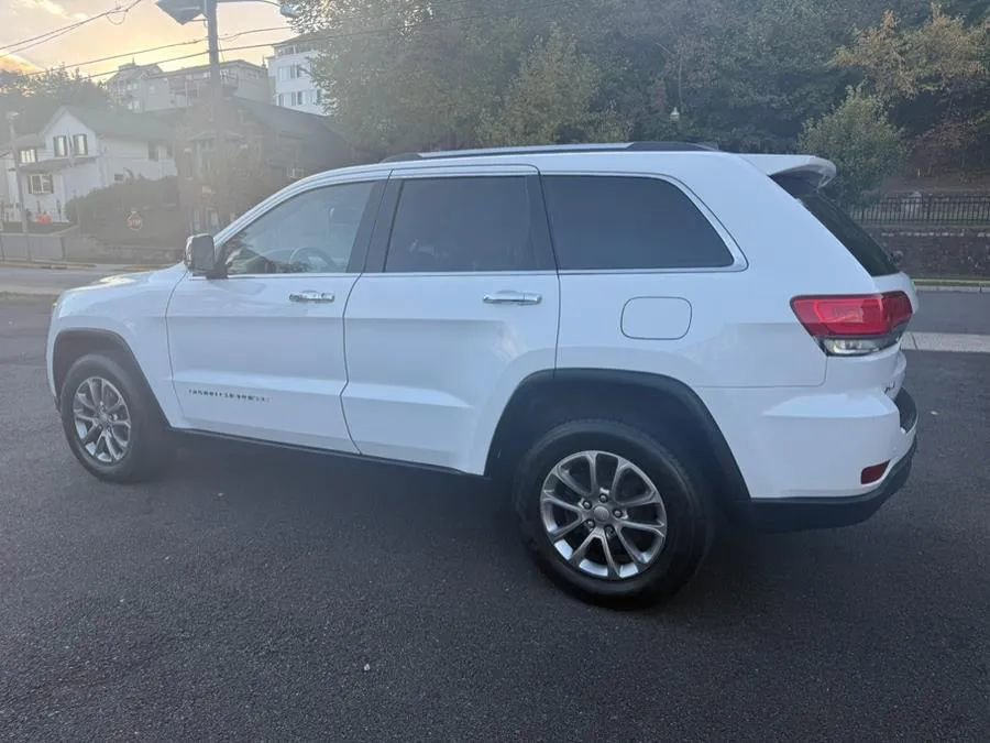 Used 2016 Jeep Grand Cherokee Limited image 4