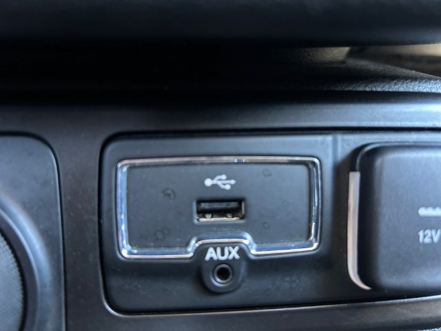 Used 2021 Jeep Renegade Sport AWD/4WD image 31