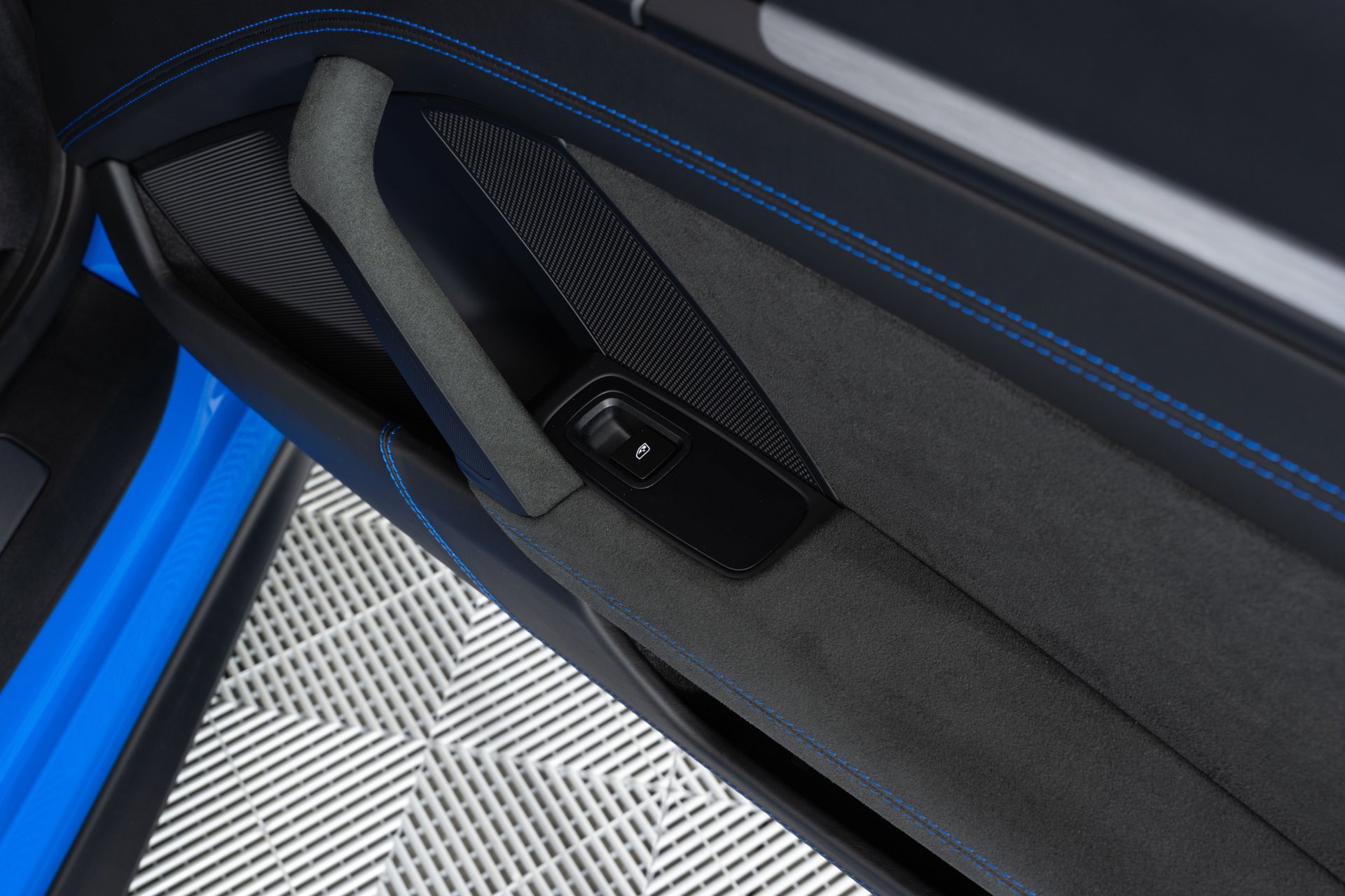 Used 2022 Porsche 911 GT3 image 18