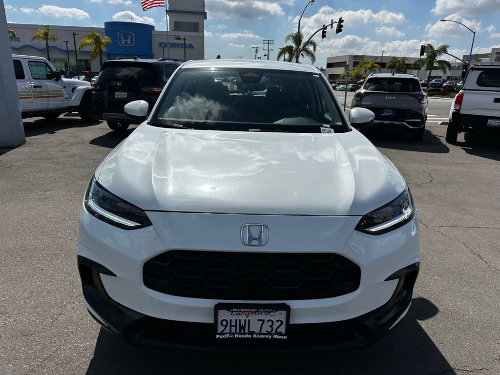 Used 2024 Honda HR-V LX image 3