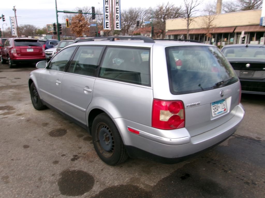 Used 2004 Volkswagen Passat GL image 6