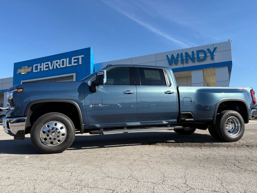 New 2026 Chevrolet Silverado 3500 LTZ w/ LTZ Convenience Package image 9