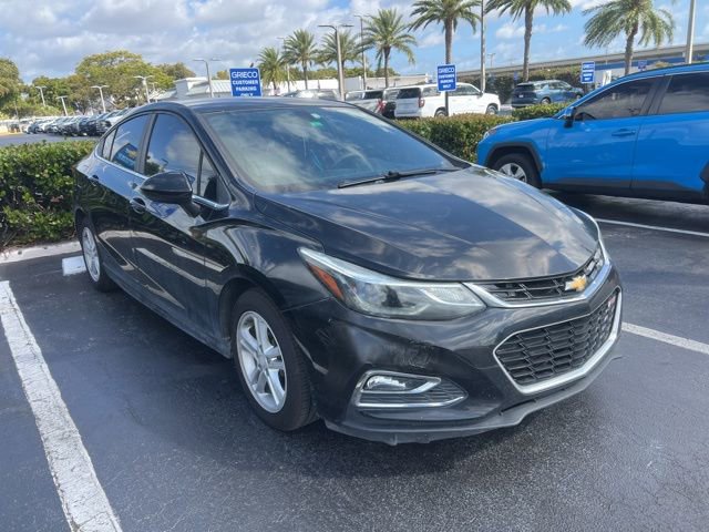 Used 2017 Chevrolet Cruze LT w/ Convenience Package image 1