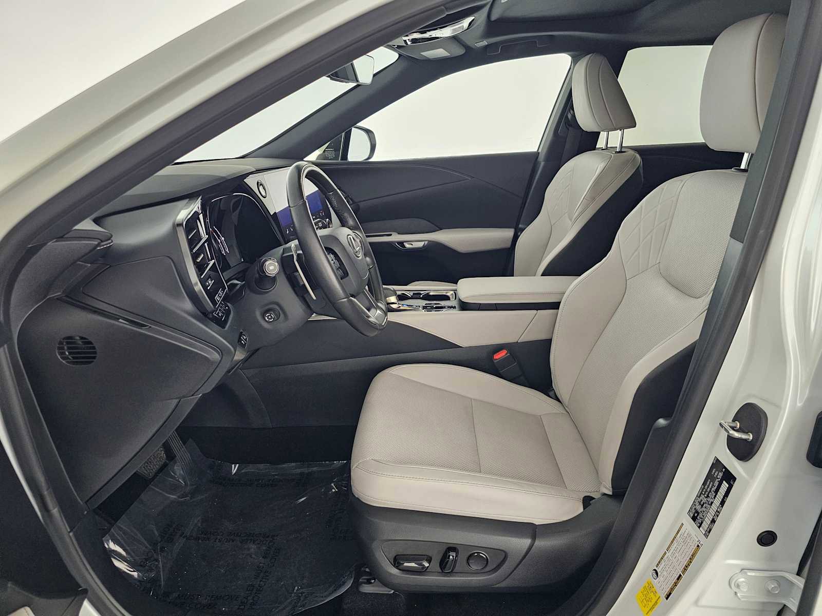 Certified 2023 Lexus RX 350 Premium w/ Cold Area Package FWD image 21
