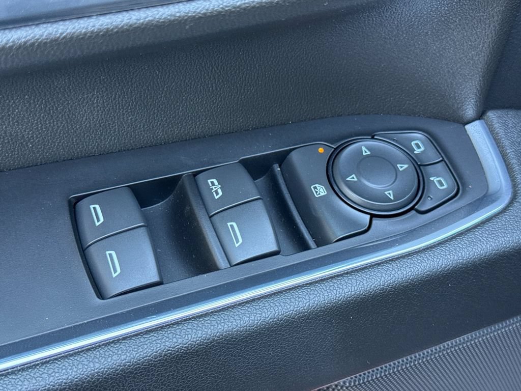 Used 2024 Chevrolet Silverado 2500 LT RWD image 11