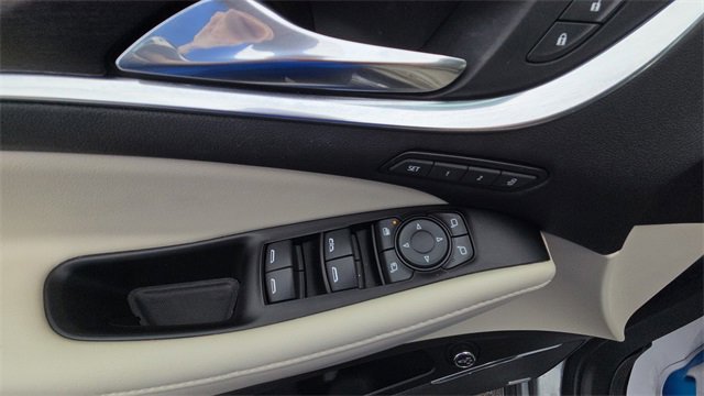 Used 2023 Buick Enclave Avenir w/ Avenir Technology Package image 23