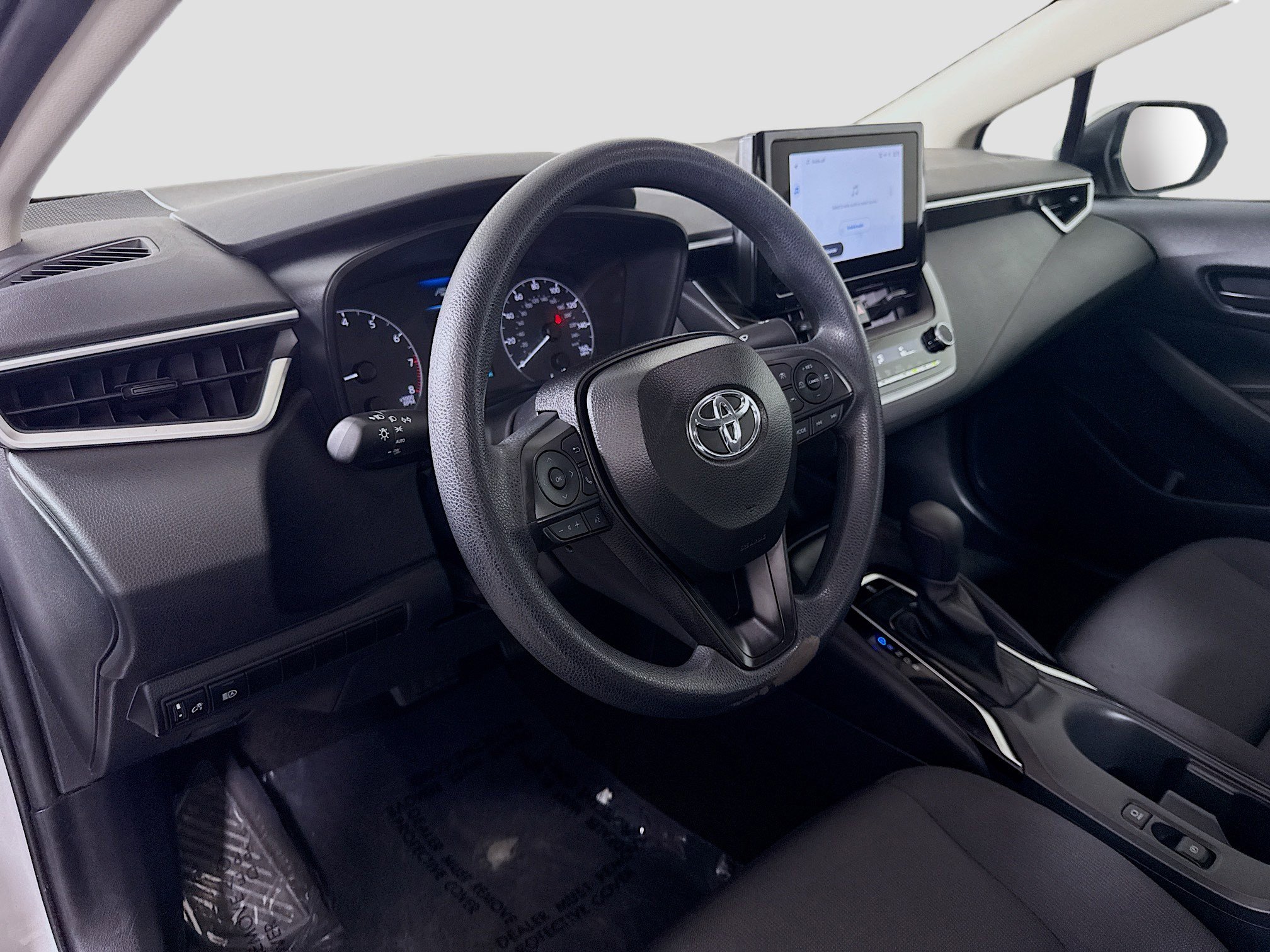 Used 2024 Toyota Corolla LE image 22