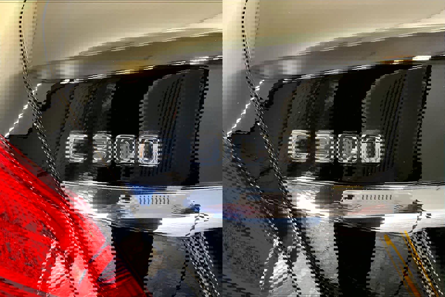 Used 2020 Mercedes-Benz C 300 4MATIC Sedan image 33