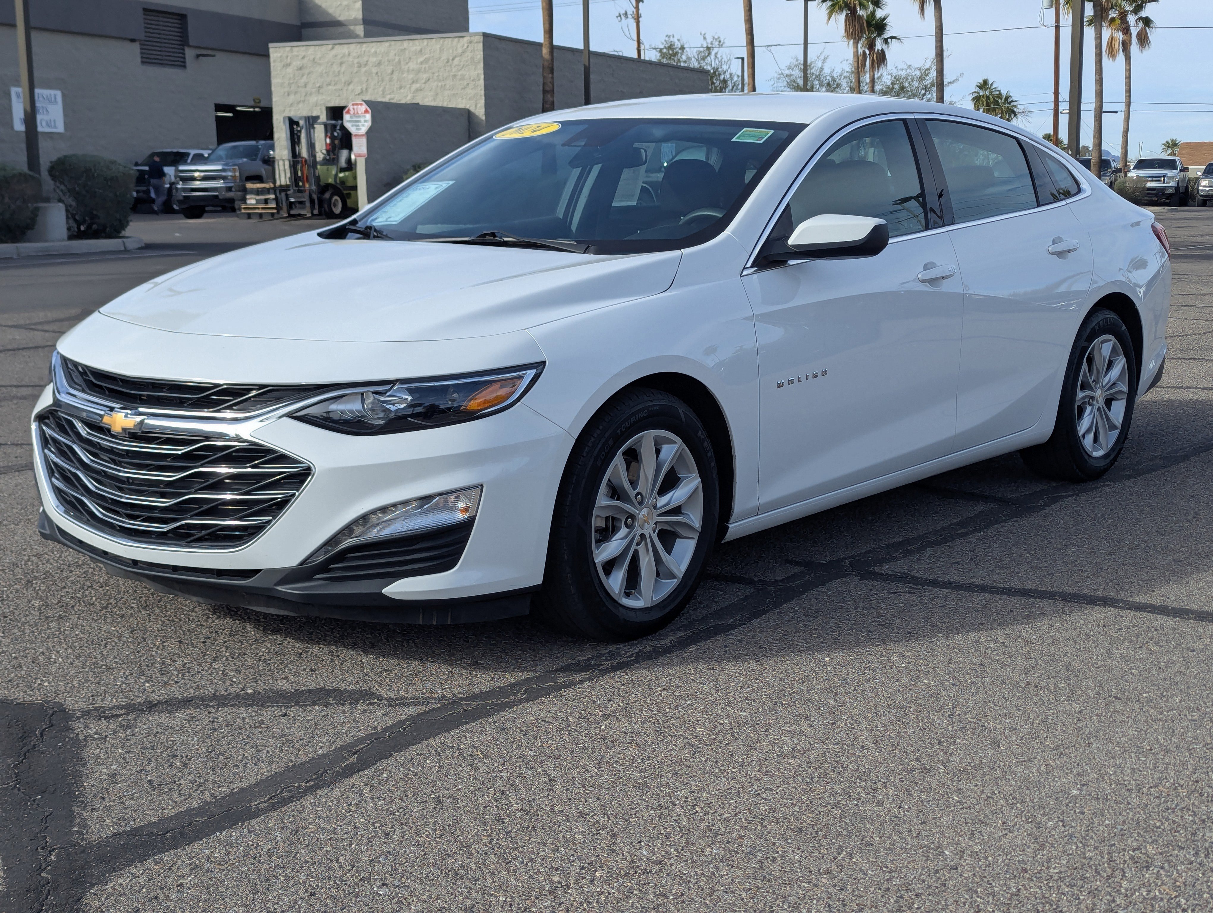 Used 2024 Chevrolet Malibu LT image 5