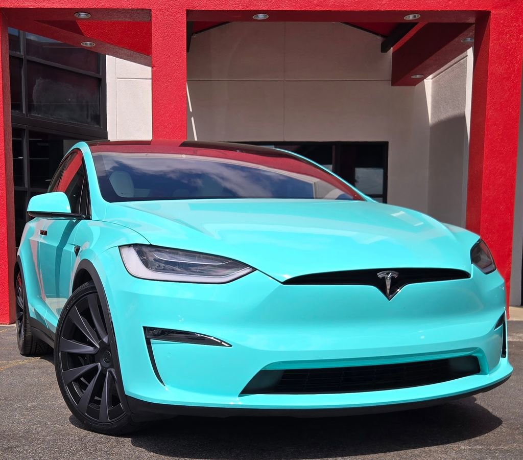 Used 2022 Tesla Model X Plaid image 12