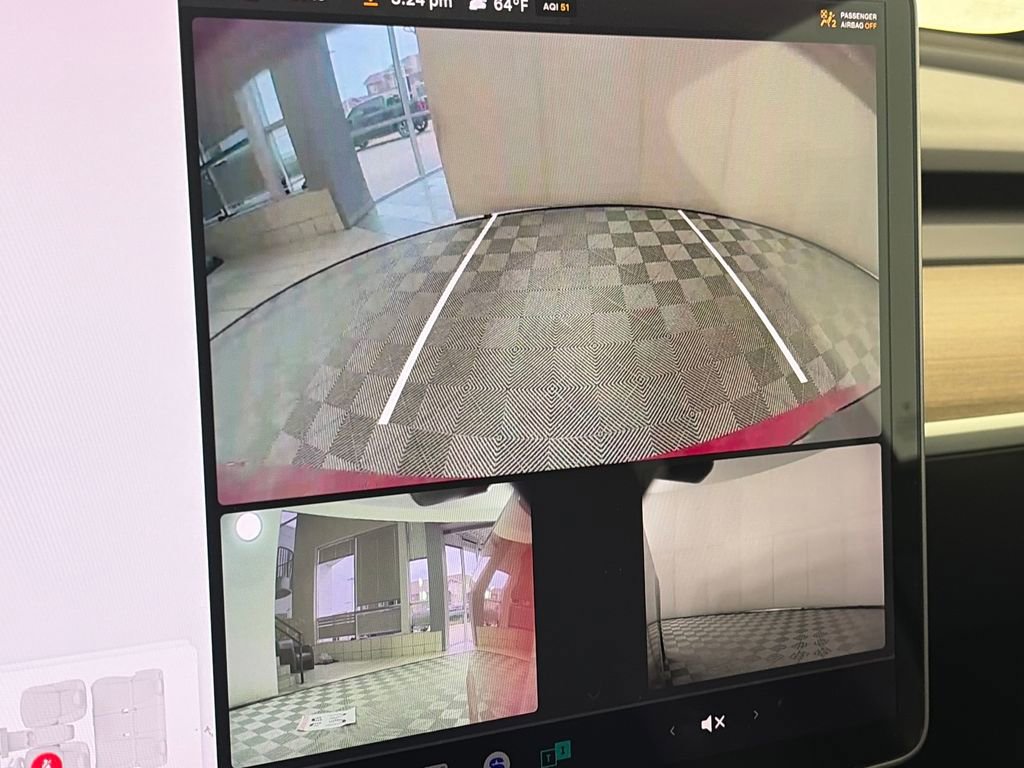 Used 2021 Tesla Model Y Long Range image 19