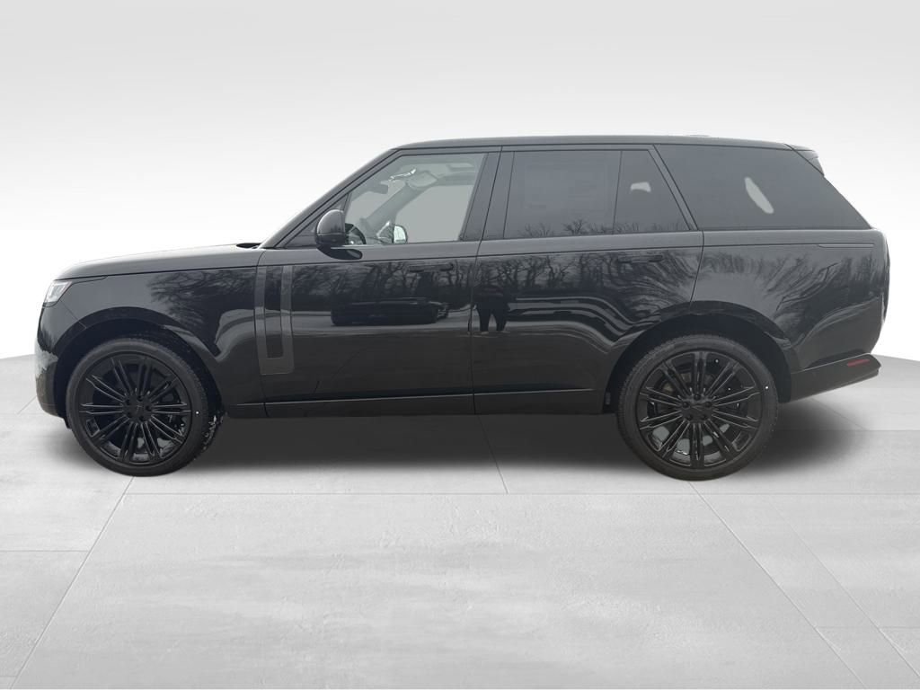 New 2026 Land Rover Range Rover SE video 2