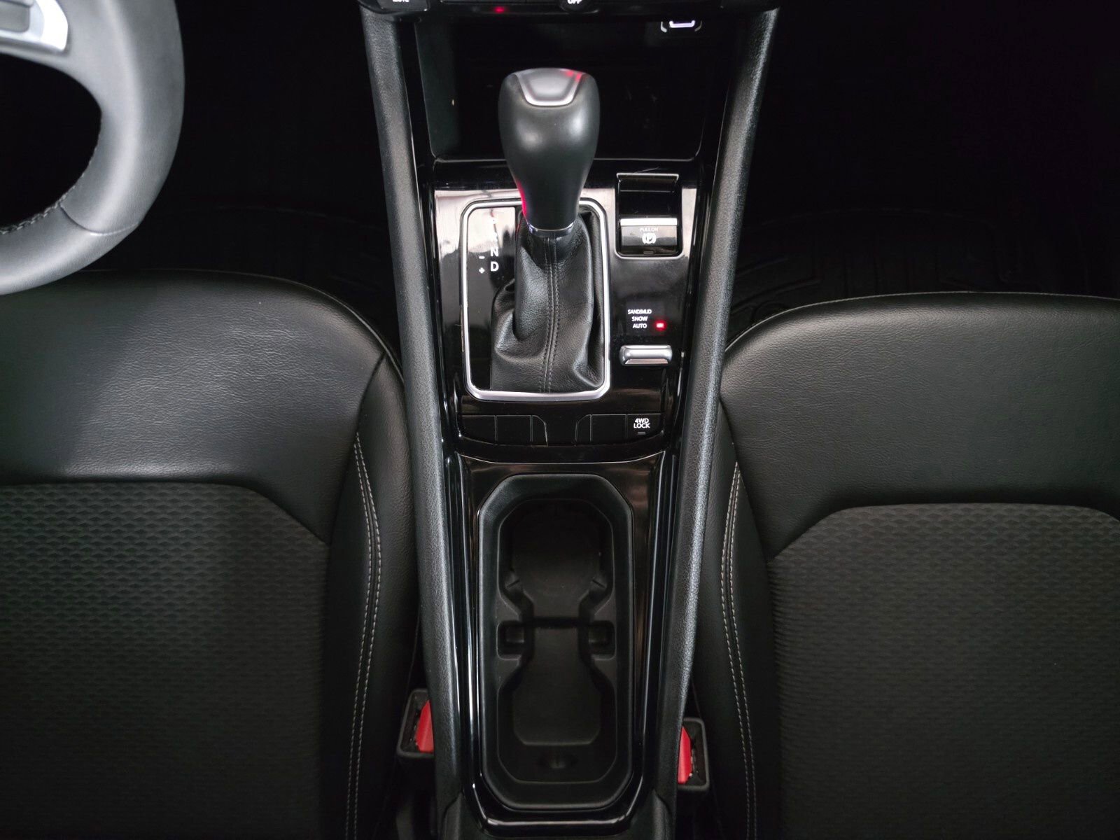 Used 2023 Jeep Compass Altitude image 25