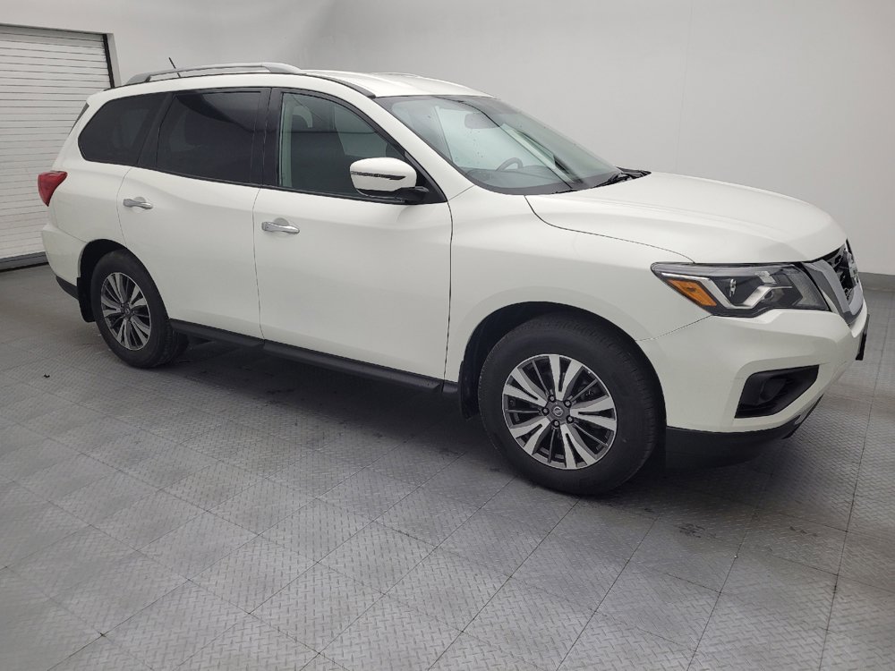 Used 2017 Nissan Pathfinder SV AWD/4WD image 11