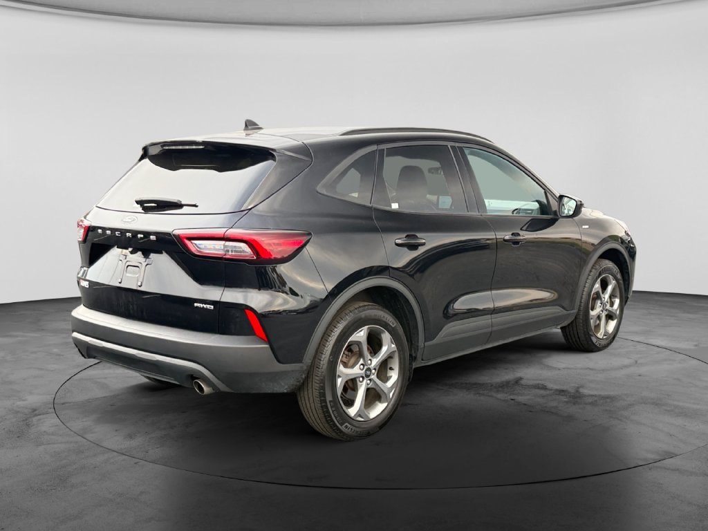 Used 2025 Ford Escape ST-Line Select AWD/4WD image 9
