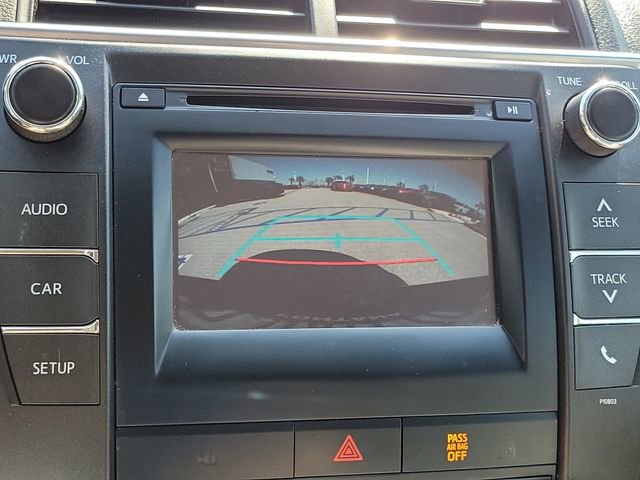 Used 2015 Toyota Camry SE FWD image 11