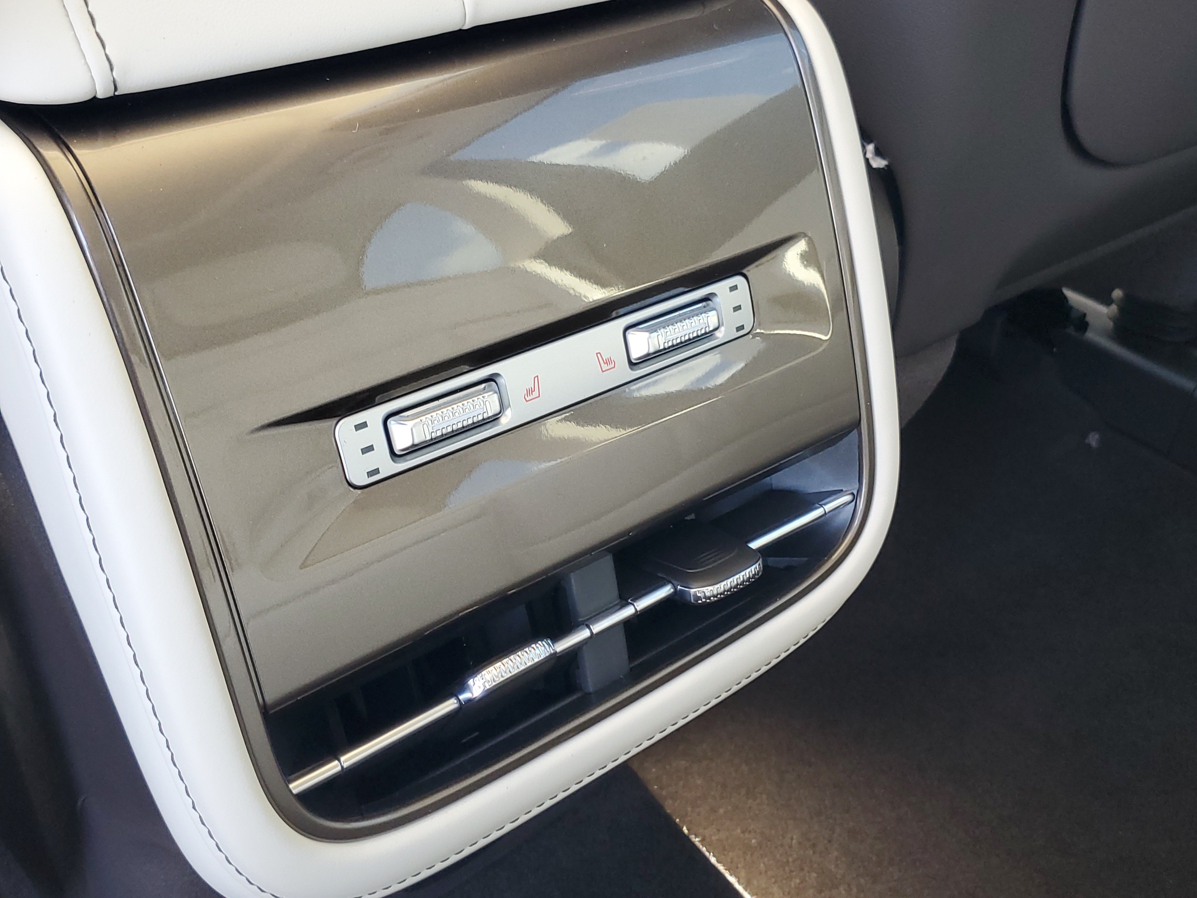 New 2026 Lincoln Nautilus Black Label AWD/4WD image 30
