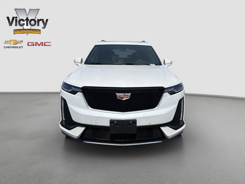 Used 2024 Cadillac XT6 Sport AWD/4WD image 2