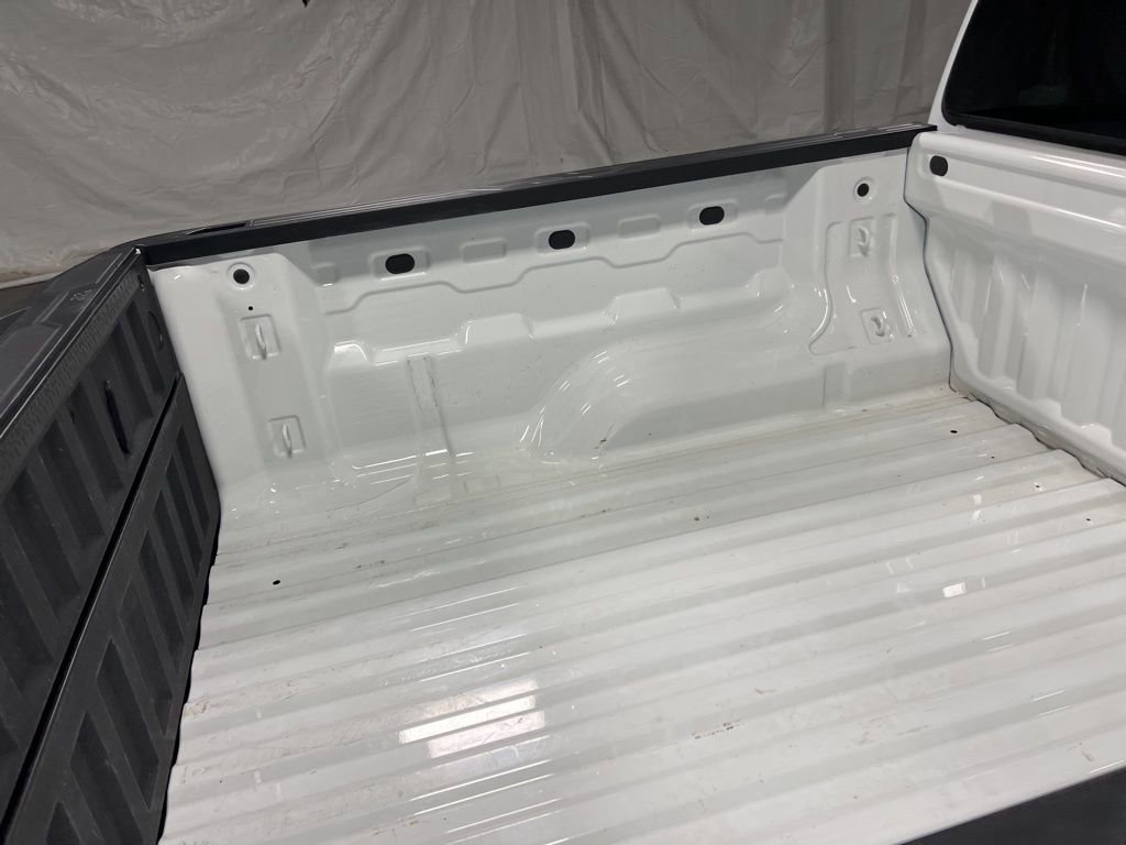 Used 2025 Chevrolet Colorado LT w/ LT Convenience Package image 17