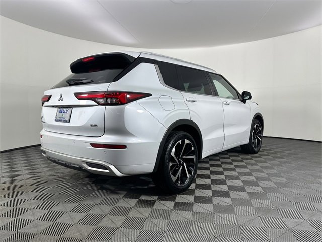 Used 2022 Mitsubishi Outlander SEL image 6