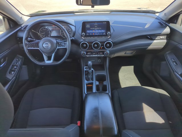 Used 2023 Nissan Sentra SV w/ All-Weather Package FWD image 17