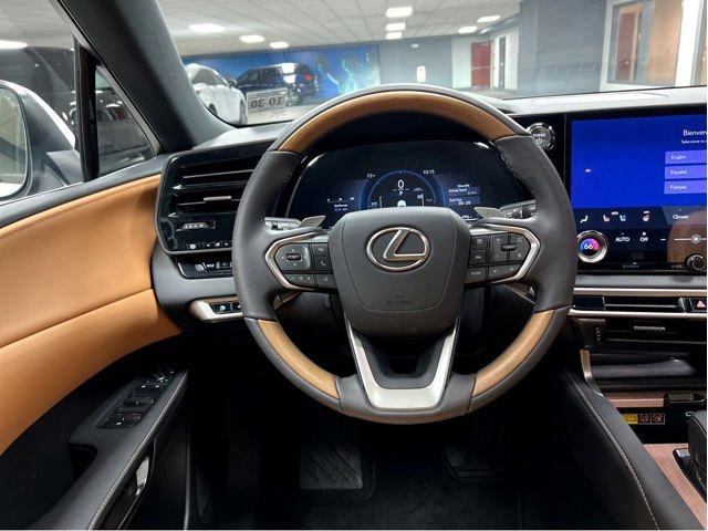 Certified 2025 Lexus RX 350h AWD/4WD image 31