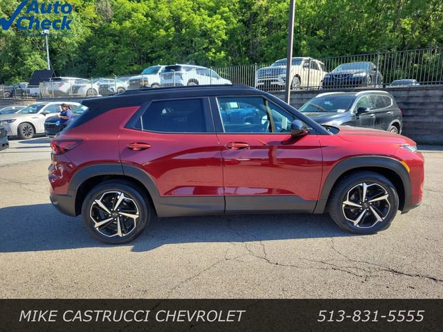 Used 2022 Chevrolet TrailBlazer RS w/ Sun and Liftgate Package FWD image 6
