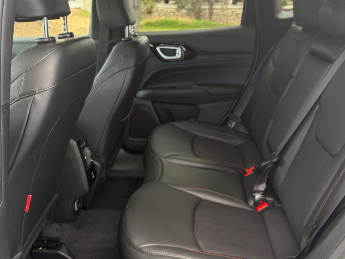 New 2026 Jeep Compass Trailhawk AWD/4WD image 21